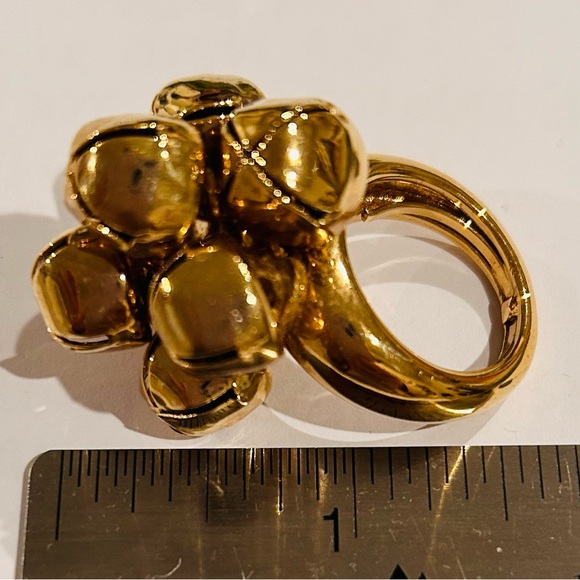 Kate Spade Gold Jingle Bell Ring Christmas Adjustable sizes 5-8 - Picture 4 of 5